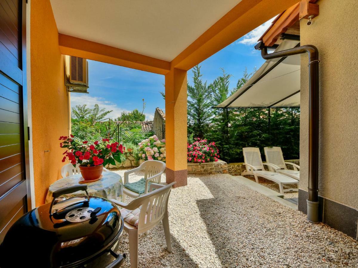 Opric Holiday Home Karolina By Interhome מראה חיצוני תמונה